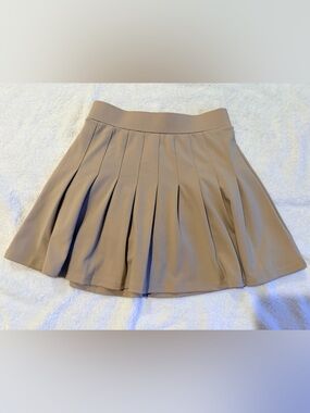 Pleated A-Line Skort in Taupe